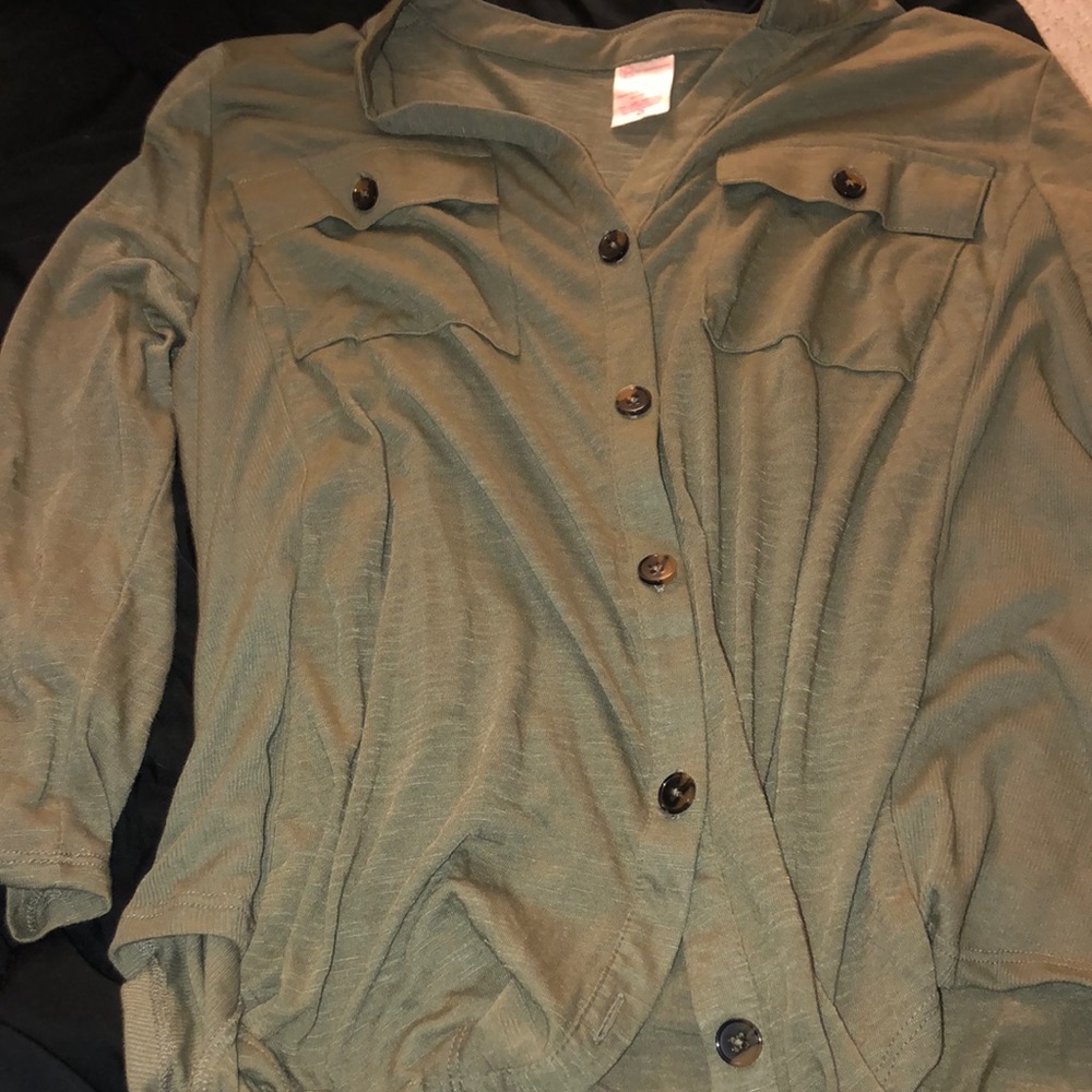 Green button down with stretchy sides